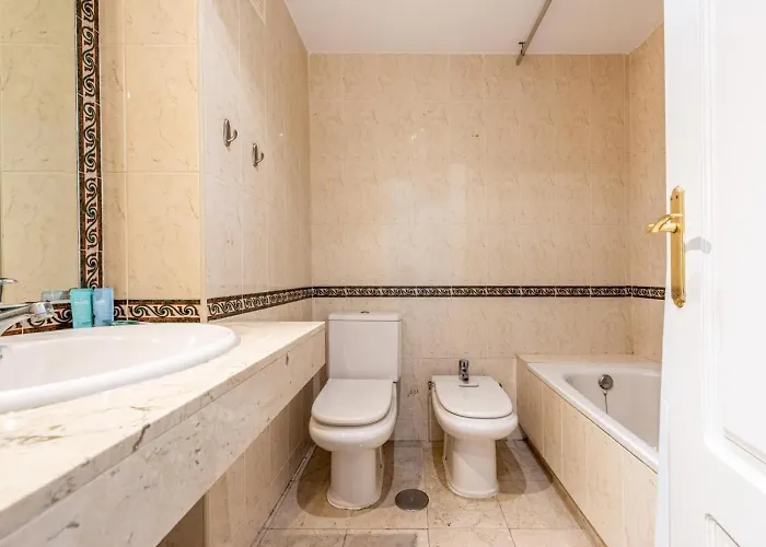 아파트 Senorio De Aloha 마르베야