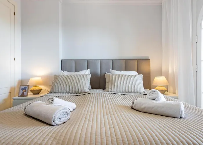 Senorio De Aloha 아파트 *